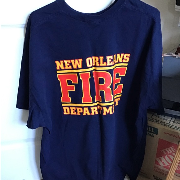 Men’s 2XL NOLA Fire T-shirt - Picture 4 of 4